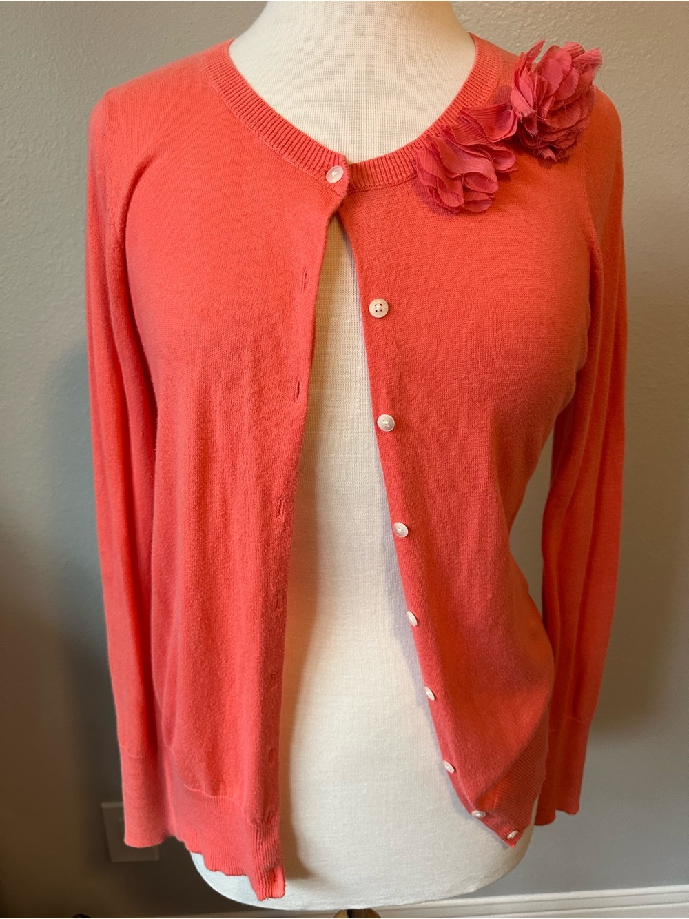 GAP Coral Pink Floral Shoulder Button Cardigan